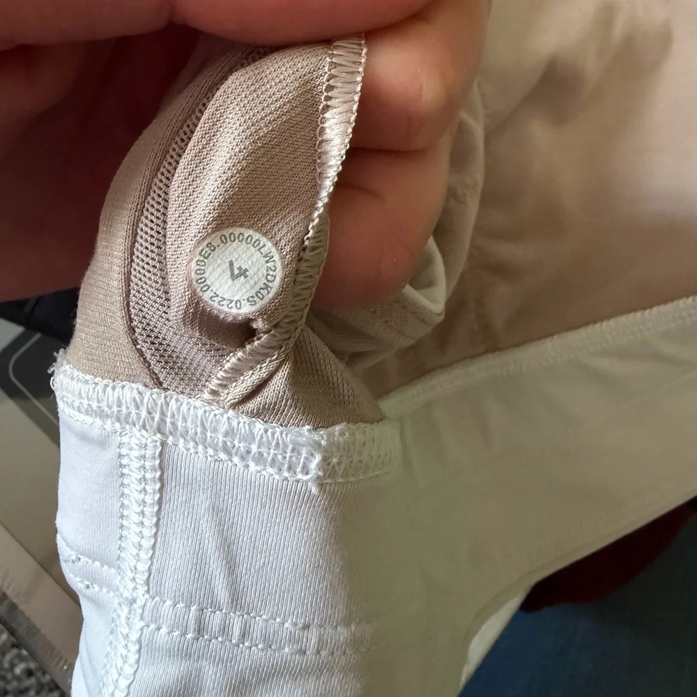 lululemon athletica White Tank Top - Picture 4 of 4